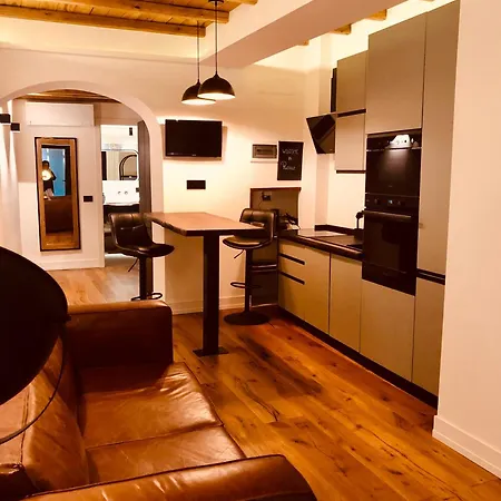 Mb Navona Luxury Apartment *